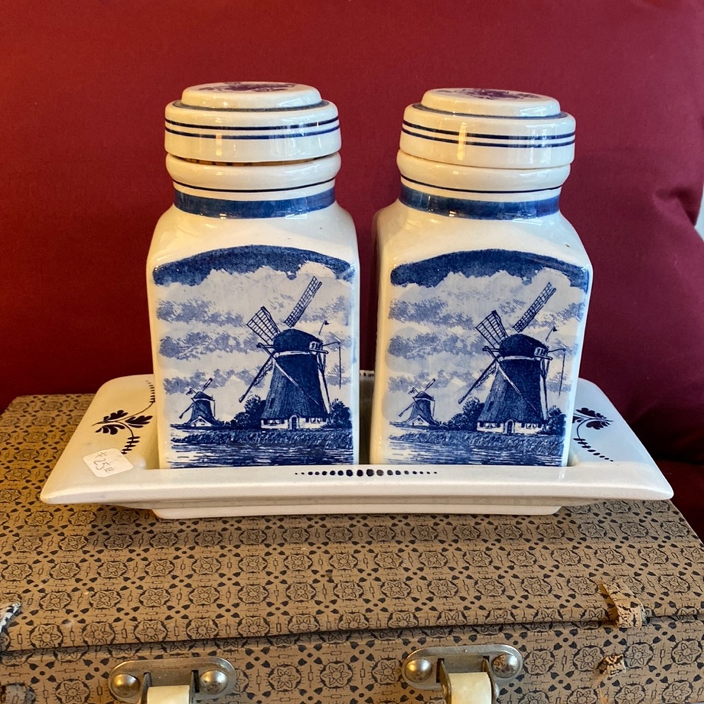 Delft Ware Lidded Jars With Tray
